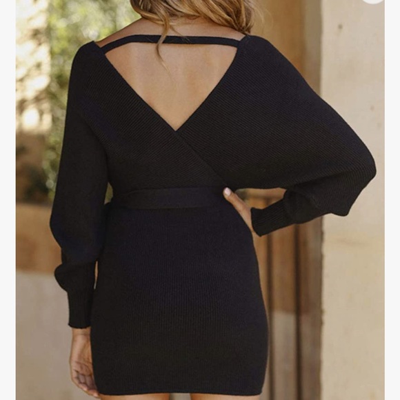 Super cute sweater dress - Picture 3 of 4